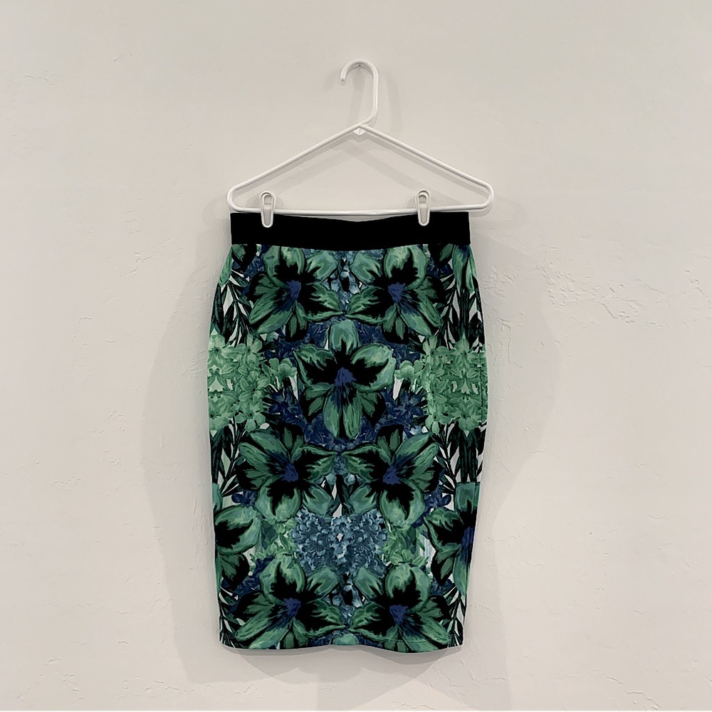 Apt 9 Tropical Pencil Skirt